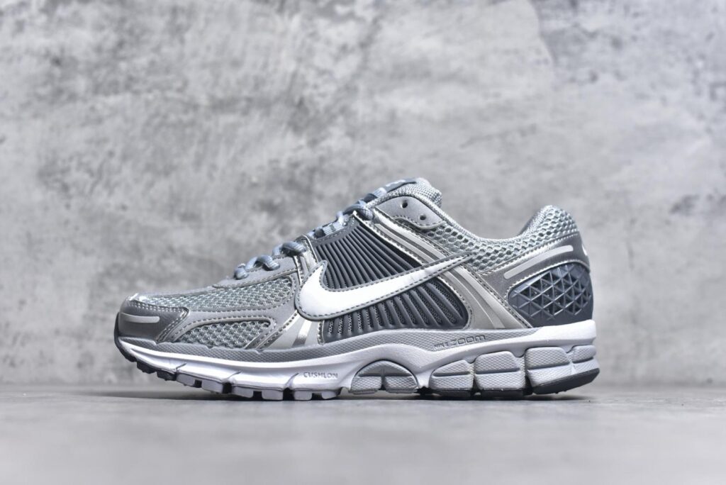 nike zoom vomero